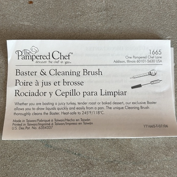 The pampered chef new master w/cleaning brush set item 1665 unused inbox retired - Picture 8 of 9
